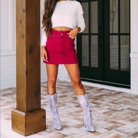 Boots - Picture 1 of 4